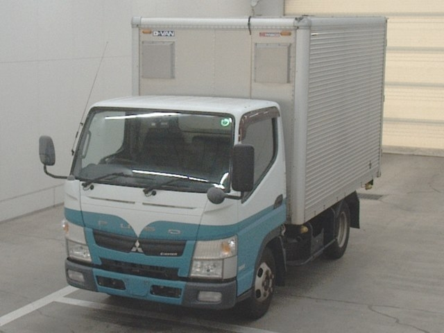 MITSUBISHI CANTER 2015