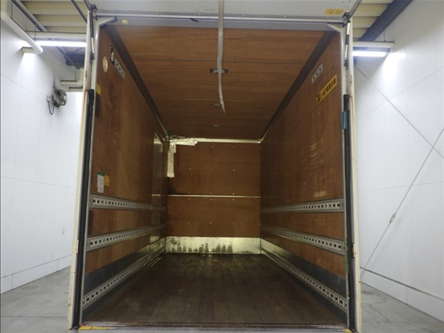 MITSUBISHI CANTER 2014