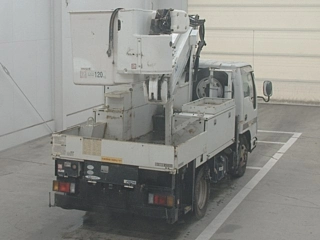 ISUZU ELF 2010
