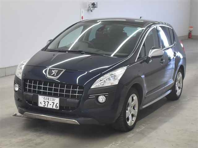 PEUGEOT 3008 2011