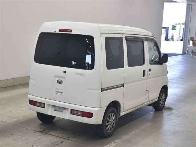 DAIHATSU HIJET VAN 2013