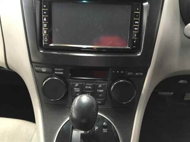 TOYOTA MARK X ZIO 2009