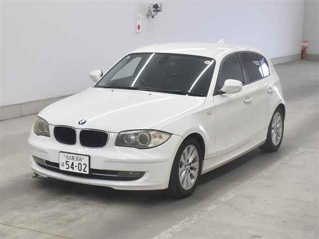 BMW 1 SERIES 2011