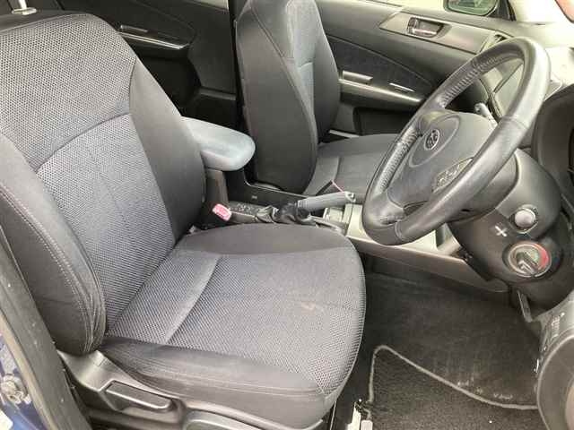 SUBARU FORESTER 2012