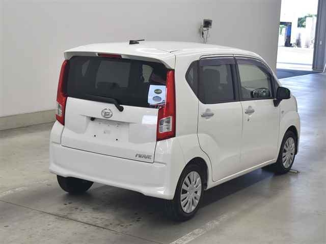 DAIHATSU MOVE 2016