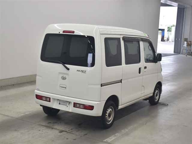 DAIHATSU HIJET VAN 2015
