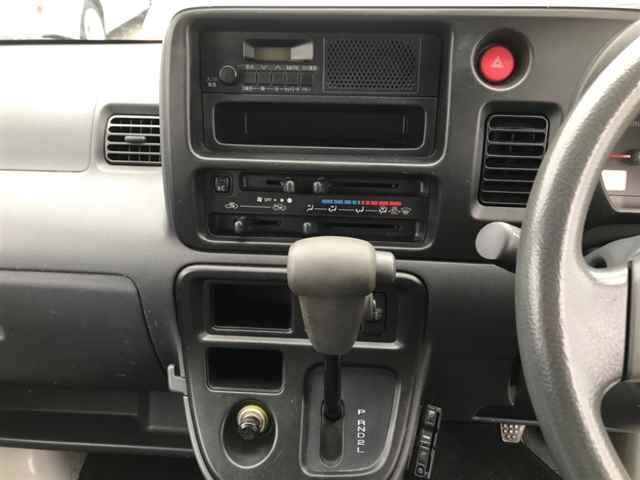 DAIHATSU HIJET VAN 2015