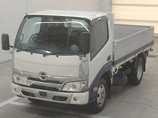 HINO DUTRO 2023