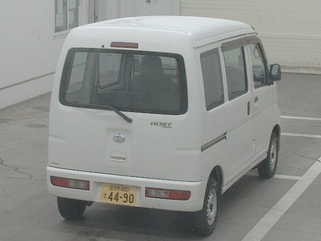 DAIHATSU HIJET VAN 2014