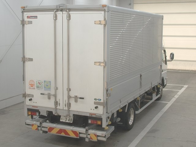 MITSUBISHI CANTER 2023