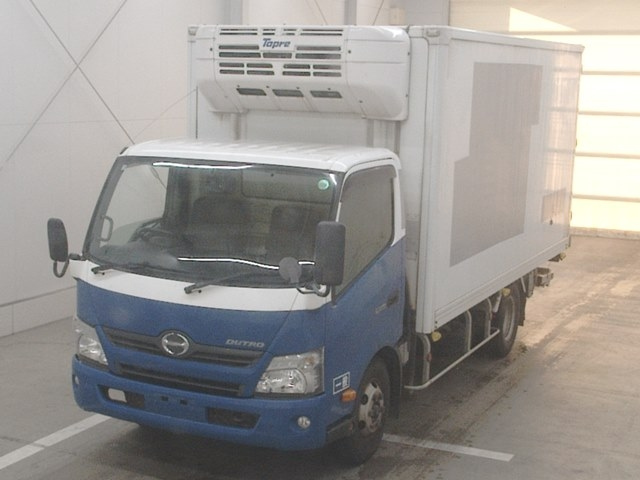 HINO DUTRO 2017