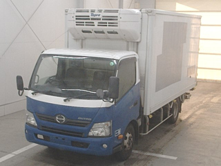 HINO DUTRO 2017