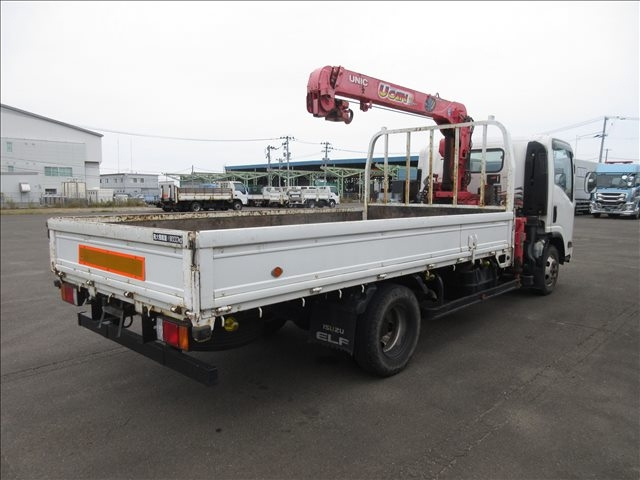 ISUZU ELF 2008