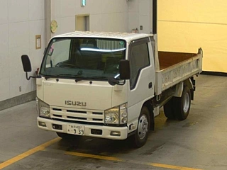 ISUZU ELF 2013
