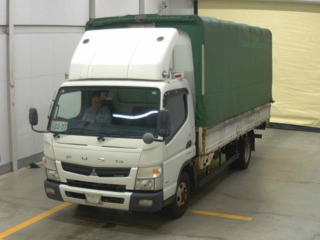 MITSUBISHI CANTER 2016
