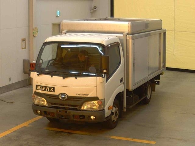 HINO DUTRO 2013