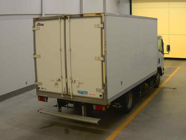 ISUZU ELF 2015