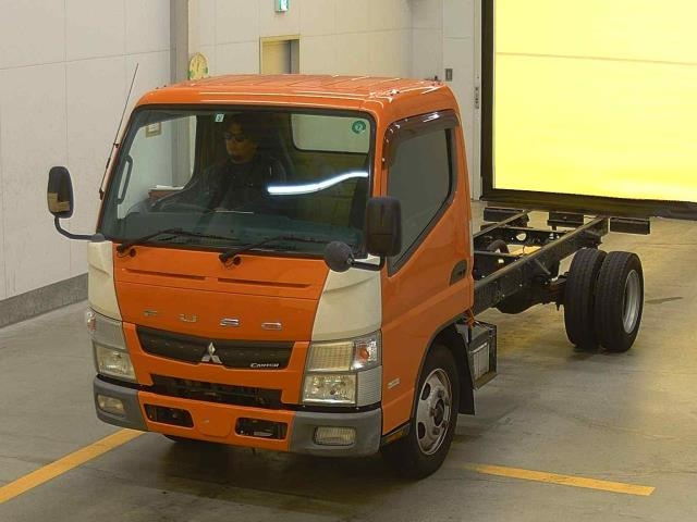 MITSUBISHI CANTER 2014