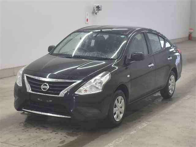 NISSAN LATIO 2015
