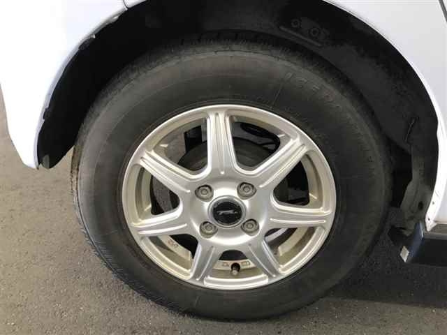 DAIHATSU MIRA E S 2012