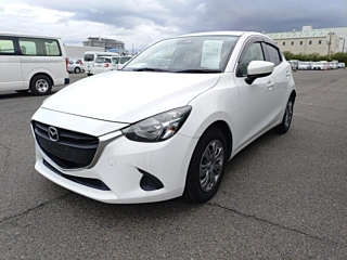 MAZDA DEMIO 2019