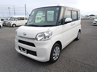 DAIHATSU TANTO 2018