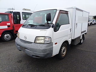 MAZDA BONGO 2011
