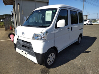 TOYOTA PIXIS VAN 2019