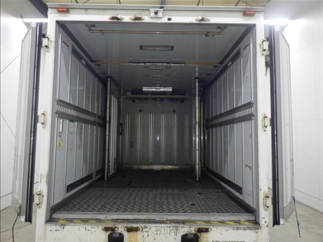 MITSUBISHI CANTER 2014