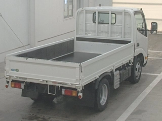 HINO DUTRO 2020