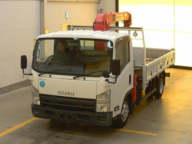 ISUZU ELF 2013