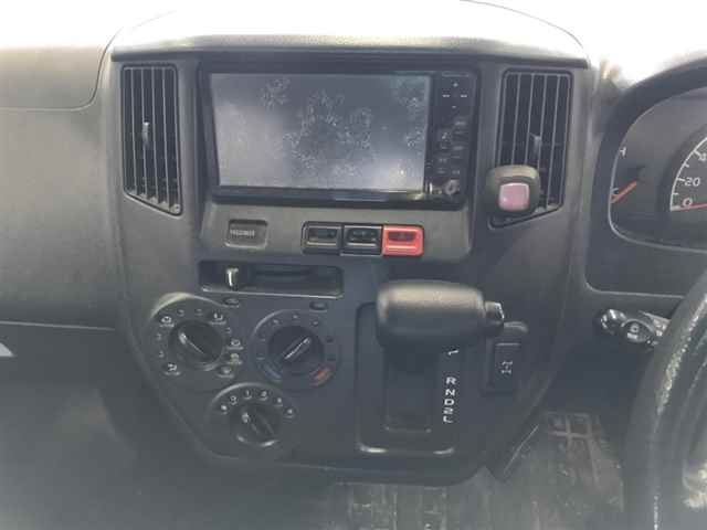 TOYOTA TOWN ACE VAN 2011