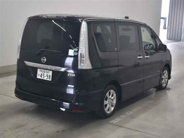 NISSAN SERENA 2013