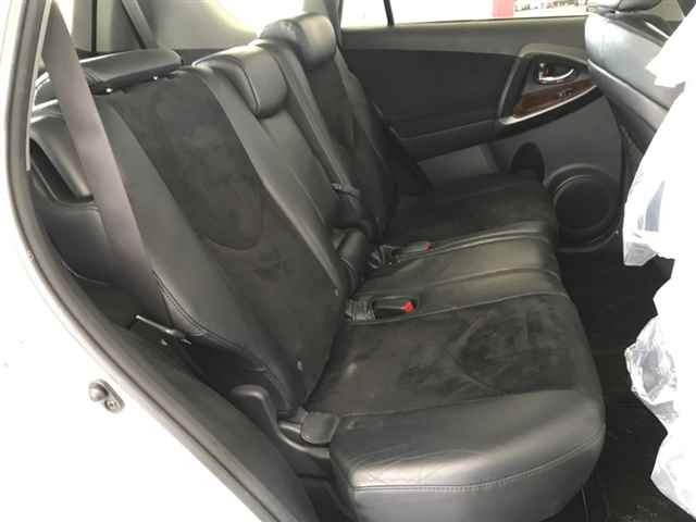 TOYOTA VANGUARD 2011