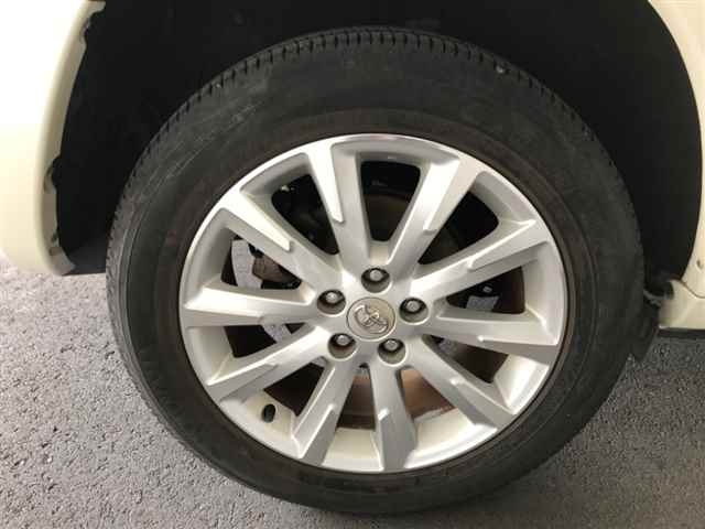 TOYOTA VANGUARD 2011