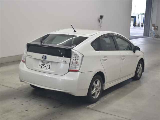 TOYOTA PRIUS 2010