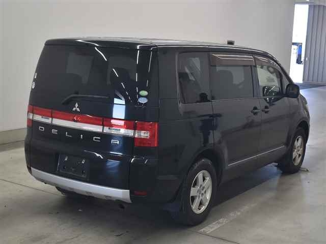 MITSUBISHI DELICA D5 2014
