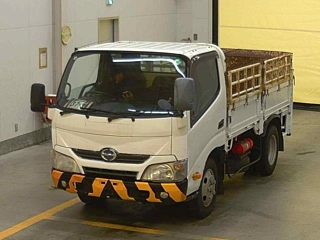 HINO DUTRO 2013