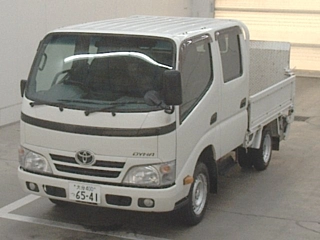 TOYOTA DYNA 2015