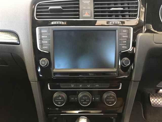 VOLKSWAGEN GOLF VARIANT 2015