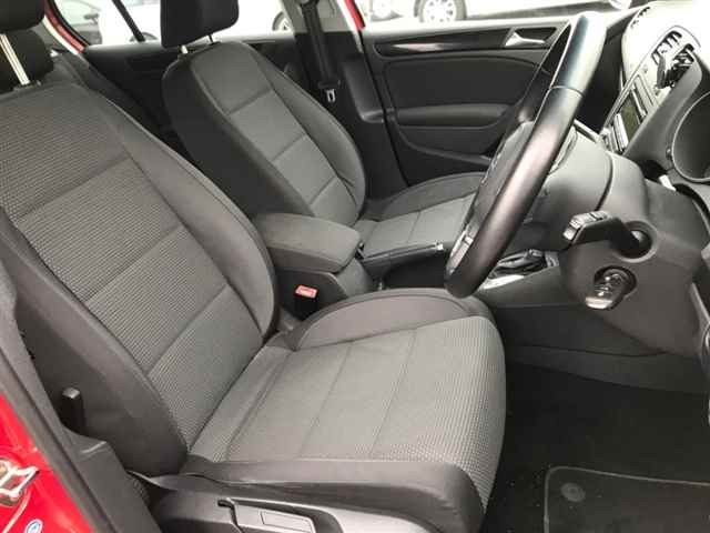 VOLKSWAGEN GOLF 2010