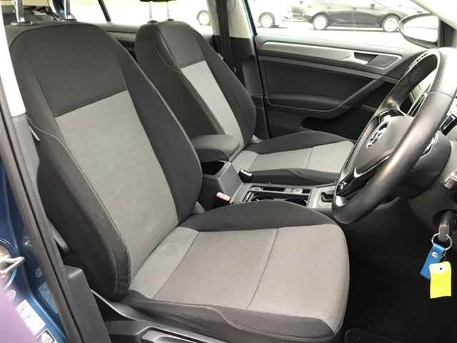 VOLKSWAGEN GOLF 2015