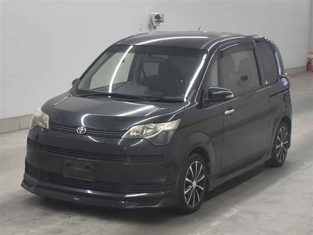 TOYOTA SPADE 2012