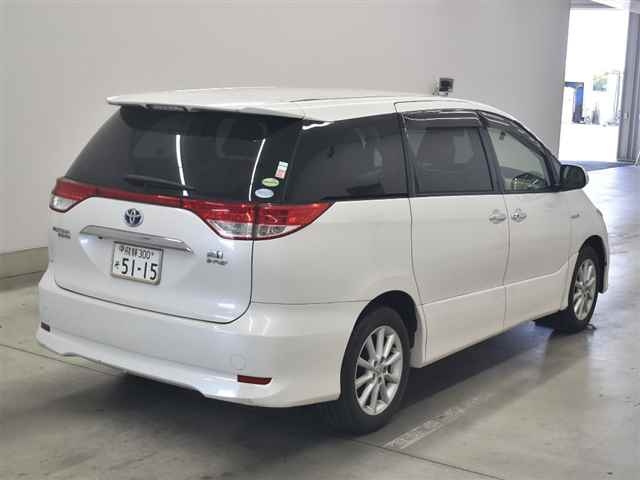 TOYOTA ESTIMA HYBRID 2014