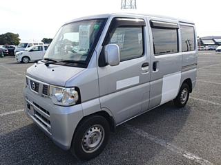 NISSAN CLIPPER VAN 2013
