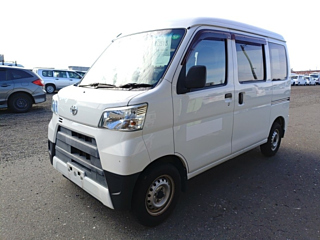 TOYOTA PIXIS VAN 2019