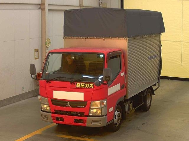 MITSUBISHI CANTER 2011