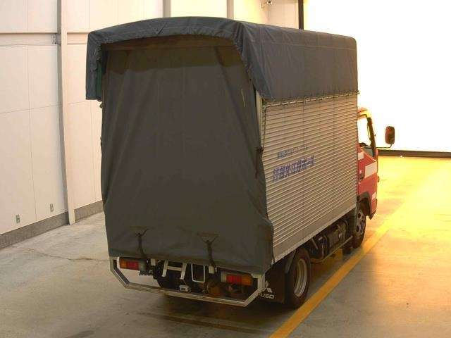 MITSUBISHI CANTER 2011