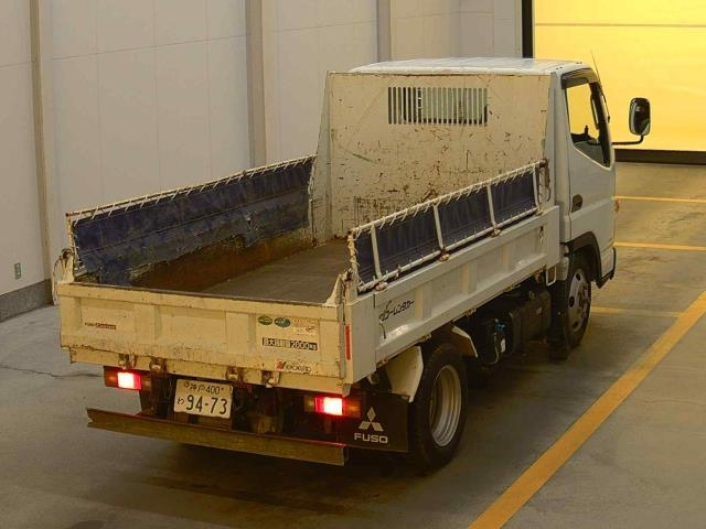 MITSUBISHI CANTER 2020