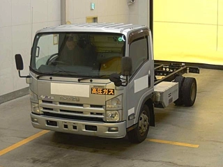 ISUZU ELF 2012